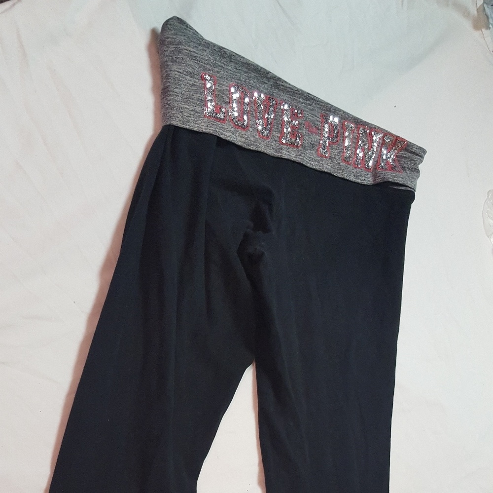 Victoria's Secret Pink yoga pants
